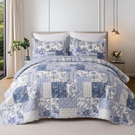 GOONE Blue King Size Floral Patchwork Quilt Set, Boho Blue Floral Patchwork Plaid King Quilt, 3 Pieces Lightweight Reversible Bedding Set, Soft Microfiber Bedspread for All Seasons