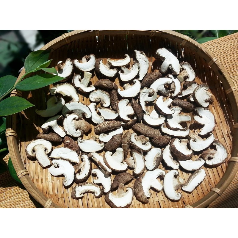 HELLO KFOOD 100% Korean Oak-Grown Dried Shiitake Mushrooms 한국산 건표고