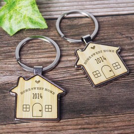 eBuyGB Set of 2 Home Sweet Home House Keyring, Couples House Warming Key Chain, Moving House Gift, New Home Keyrings, His & Hers Homeowner