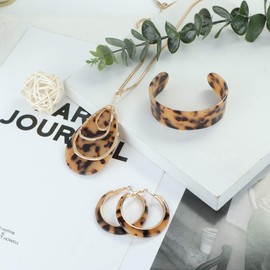 Drperfect Acrylic Jewelry Set for Women Statement Boho Resin Earrings Necklace Bracelet C:Leoperd