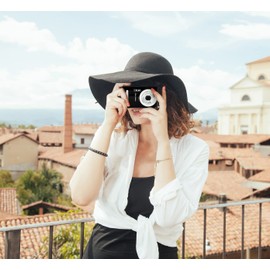 eDealz 16MP Megapixel Compact Digital Camera and Video with 2.4" Screen and USB Cable Black