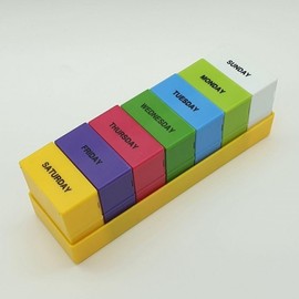 Weekly detachable day of the week pill box portable pill case
