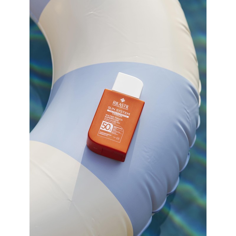 Rilastil Sun System Water Touch Superfluid SPF50, Fluido Solare Viso