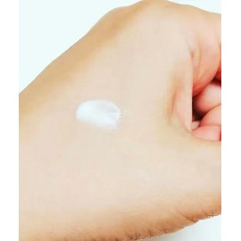 Sana Nameraka Honpo Crema De Ojos Relleno Leche De Soja 20gr Todo Tipo De Piel
