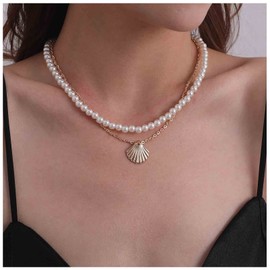 Yheakne Boho Layered Shell Necklace Choker Gold Scallop Pendant Necklace Layering Pearl Choker Necklace Wedding Necklace Chain Jewellery for Women and Girls, Metal, Pearl