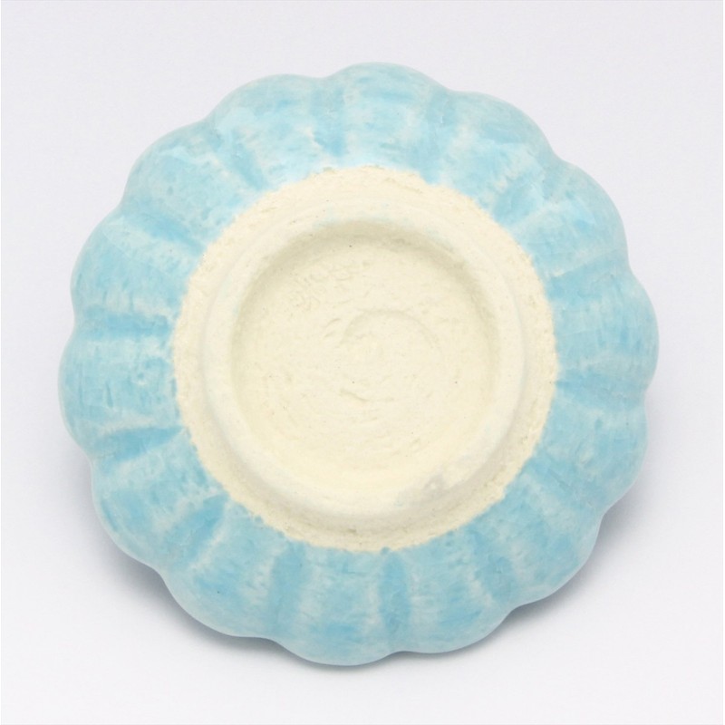Seto Ware 127-0156 "Chrysanthemum Flower" Small Plate, Bean Plate, Diameter