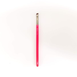 Blush and Glow Liner Brush
