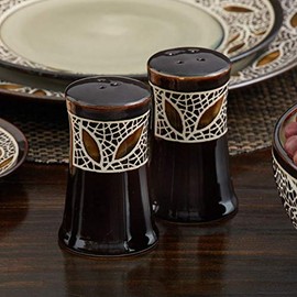 Gourmet Basics Alexandria Salt and Pepper Set