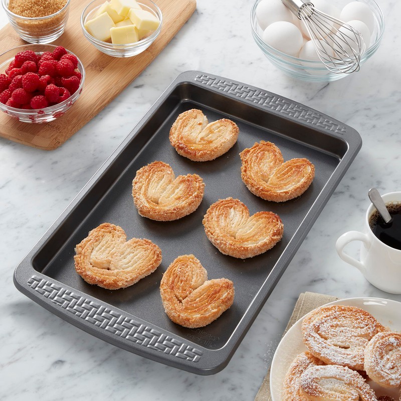 Chicago Metallic Everyday Non-Stick Small Baking Cookie Sheet. Perfect for