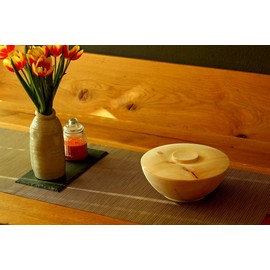 Storage Box Made of Pine Wood – for Bread, Cereals, Flour, Sugar, Tea, Salt – 2 Pieces: Bowl and Lid – Diameter 24 cm – Handmade in Austria