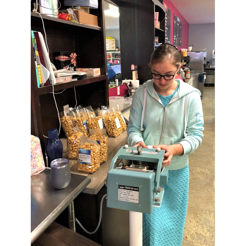 Amish Good Caramel Corn