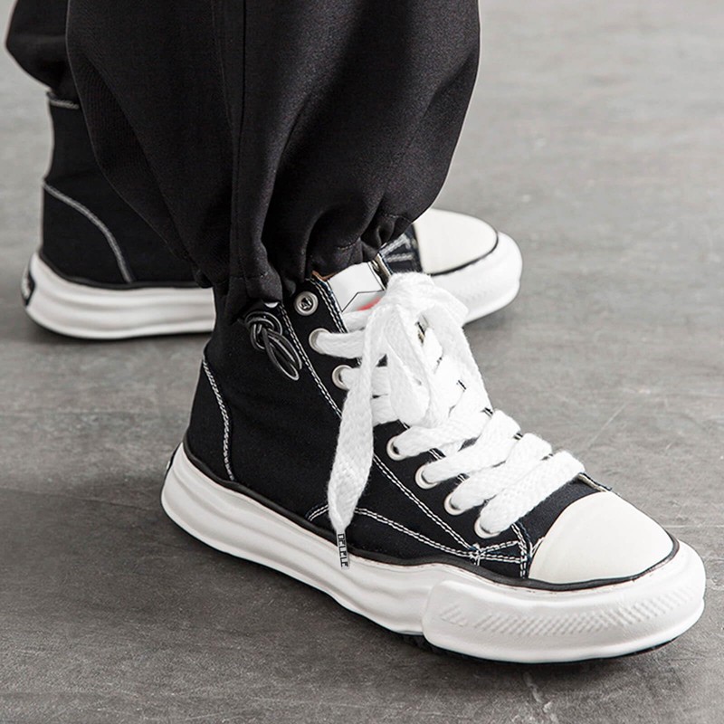 DELELE Flat Fat Shoe Laces: 5/8 Inches Wide Black Athletic