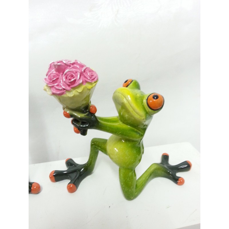 Pair of Frogs Artificial Stone Grass Green