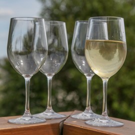 Lily's Home Unbreakable Chardonnay Wine Glasses, Made of Shatterproof Tritan Plastic and Ideal for Indoor and Outdoor Use, Reusable 12oz. Set of 4