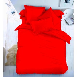 Lyra Linens Pair of Housewife Pillowcases 50x75cm – Plain Dyed Easy Care Percale Cotton-Polyester Blend, Soft & Durable Pillow Covers with Envelope Closure – Machine Washable (Red)