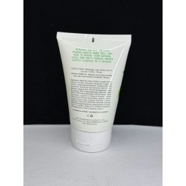 Kindred Goods Freesia Petals And Rain 4 oz Foaming Body Scrub NW-O BOX