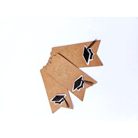 Graduation Gift Tags, 40 Pack Graduation Party Favor Tags with grad cap, Bulk for Graduating Students, Teachers, Friends