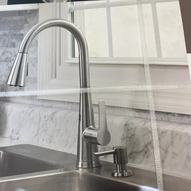 Allen + Roth Tolland 67798W-120802 Kitchen Faucet - Silver(new)