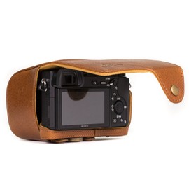 MegaGear "Ever Ready" Protective Leather Camera Case, Bag for Sony Alpha A6000 with 16-50mm (Light Brown)