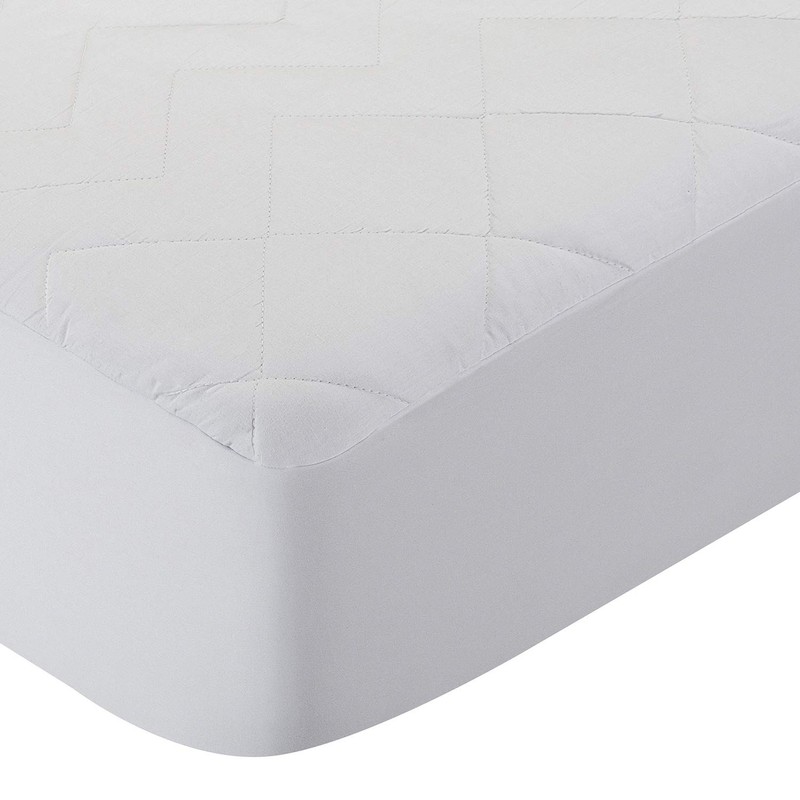 Pikolin Home - Quilted Mattress Protector – With Fibre, Breathable,