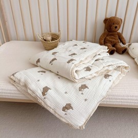 BuLuTu 100% Muslin Toddler Quilt Thin Crib Comforter Girls Boys Quilted Blankets, 79"x59", 2.5 Pounds, Soft Breathable Muslin Cotton Quilts, Bee Bear Pattern, Machine Washable