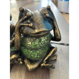 Terra Cottage 3 Green Glass Frogs Lamp Hear No Evil Speak No Evil See No Evil NEW TLS1062