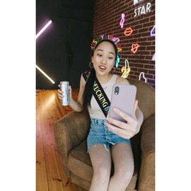 Diadema de corona de feliz cumpleaños con coronas para el pelo, diadema para fiestas de cumpleaños, accesorios divertidos para mujeres y niñas