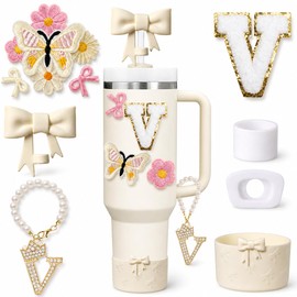 Juego de 13 accesorios de copa Stanley blanca para vaso de 30 onzas de 40 onzas con asa, incluyendo dije de asa, calcomanía inicial personalizada, tapa de popote, bota de silicona, tapón a prueba de