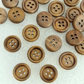 MajorCrafts® 44pcs 15mm 4 Holes Sewing Round Wood Buttons Craft Embellishments (Washed Brown)