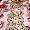 1 Pcs Wonderland Themed Tea Party Decoration, Black and Red