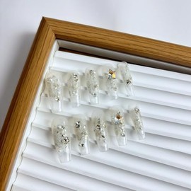 Yabonica White Press On Nails Medium Square 10Pcs Reusable Press On Nails- Luxury Gold Glitter Glue On Nail with Cute Salon Design,Acrylic Stick On Nails for Women Girls Gift(067, M)