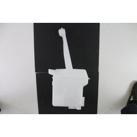 GM Genuine 88974670 Windshield Washer Solvent Container