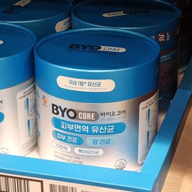 CJ Wellcare Biocore Skin Immunity Lactobacillus 2gx80 packets 10 billion probiotics that are good for the skin / CJ웰케어 바이오코어 피부면역 유산균 2gx80포 100억 피부에좋은 프로바이오틱스