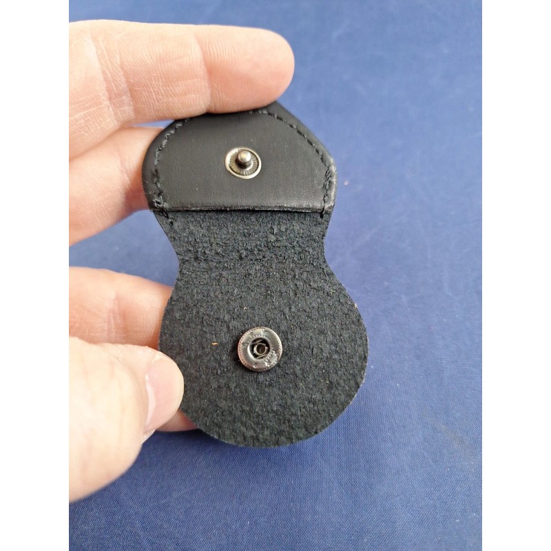 Island Picks Mini Pocket Black Leather Keychain Key Ring Hangtag