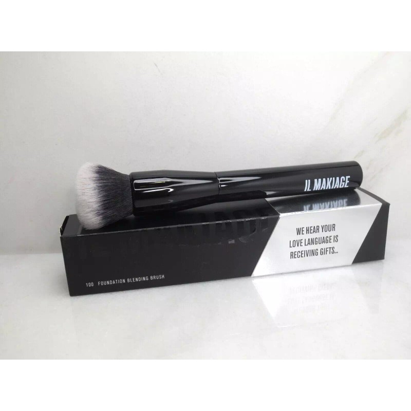 IL MAKIAG FOUNDATION BLENDING BRUSH BY IL MAKIAG 🖤100🖤 ULTRA