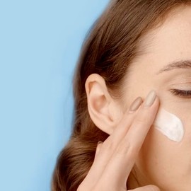 Babaria - Crema Hidratante Facial con cido Hialurnico Crema Hidratante Facial Mujer y hombre Aumenta Elasticidad  Reduce Arrugas y Antiedad  Textura  