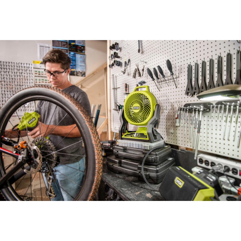 Ryobi Hybrid 7.5" Fan