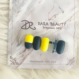 Next day delivery⭐Matte checked nails⭐ / 다음날 발송⭐무광 체크네일⭐
