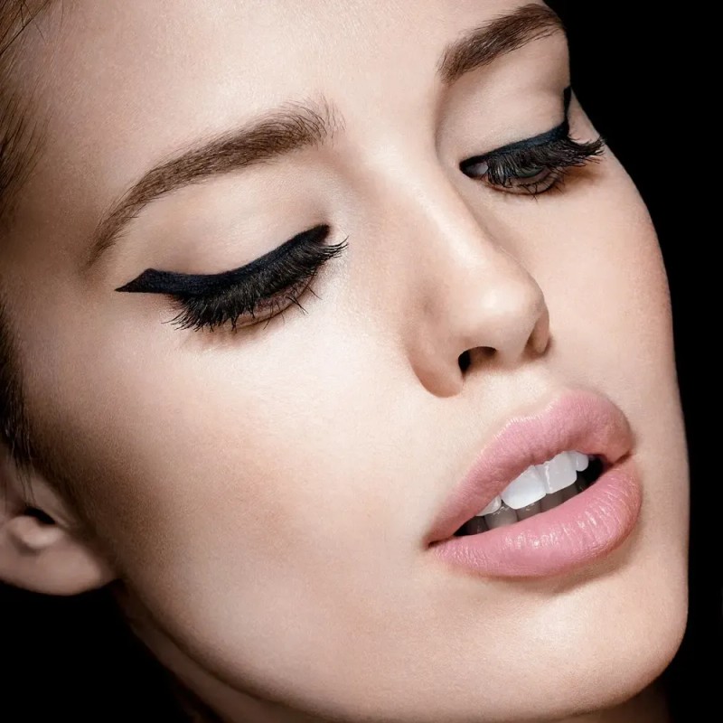 Delineador Líquido Master Ink Mate Maybelline Charcoal Black Efecto N/A