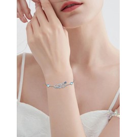 Dorunmo Dragonfly Bracelet for Women 925 Sterling Silver Infinity Moonstone Bracelet Dragonfly Jewelry Gifts for Mother Grandma