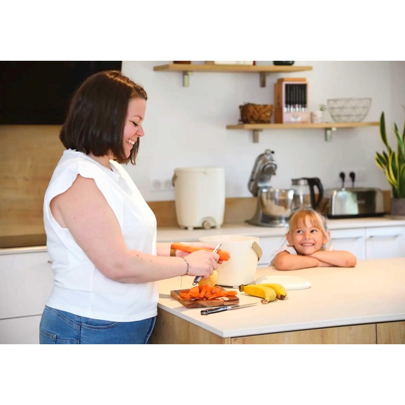 Hozelock Ltd 100-100-496 Kitchen Composter, Plastic