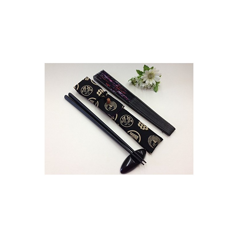 Hand Fan in Black X Beige Crest Pattern Chopsticks Bag