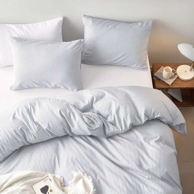 Wake In Cloud - Striped Comforter Set, Ticking Stripe Vertical
