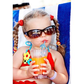 Reusable Sea Animal Straws for Sea Party Favors, 16 PCS Plastic Ocean Creature Animal Drinking Straws Silly swirly Straws for Kids Sea Animal Party Decorations Supplies, Beach Ocean Themed Party Supplies with 2 Clean Brushes (Sea)