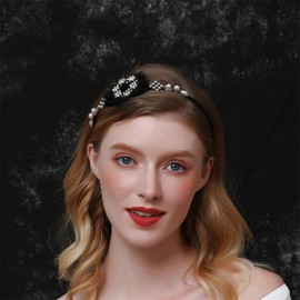 Aimimier Baroque Pearl Headband Bridal Lace Floral Crown Vintage Rhinestone Hair Hoop for Wedding