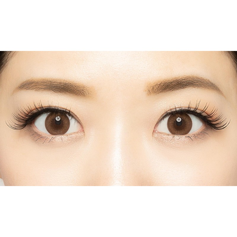 3 Pairs: DiamondLash, Cat eye. *This product comes in a