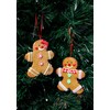 SHATCHI Christmas Tree Hanging Decorations Traditional Gingerbread Cookie Couple Man