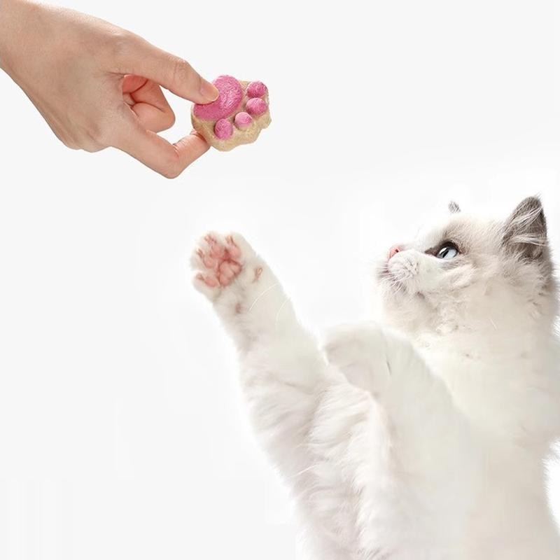 HELETY Crunchy Cat Treats Cat Claw Biscuits Cat Grass Bonus