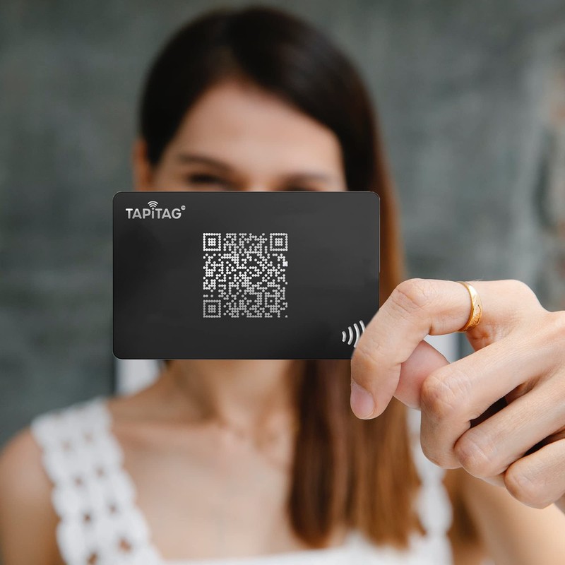 TAPiTAG Digital Business Card Metal NFC Tag + QR (Black)
