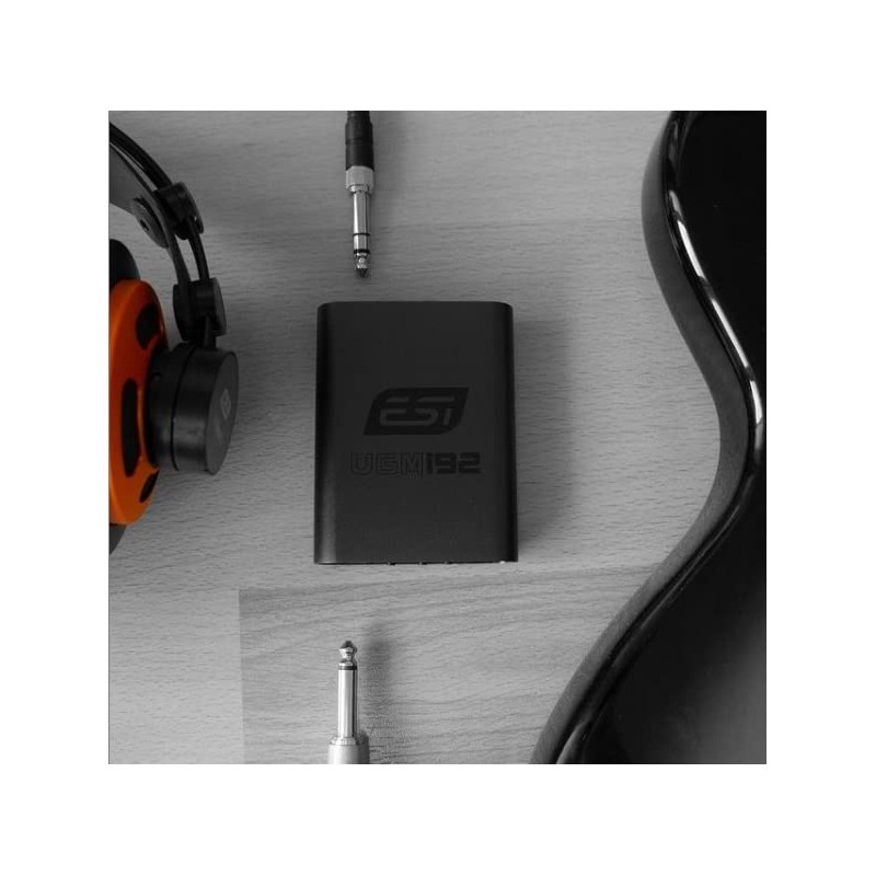 UGM192 Mobile Guitar & Mic Interface: Ultra-Portable, 24-bit/192kHz Quality, USB-C,